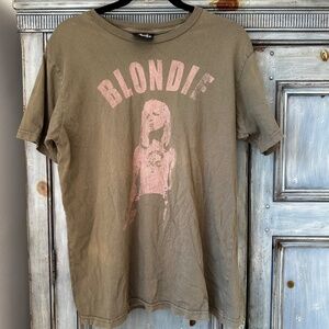 Junk Food Blondie One Way Or Another Khaki Tee Size L